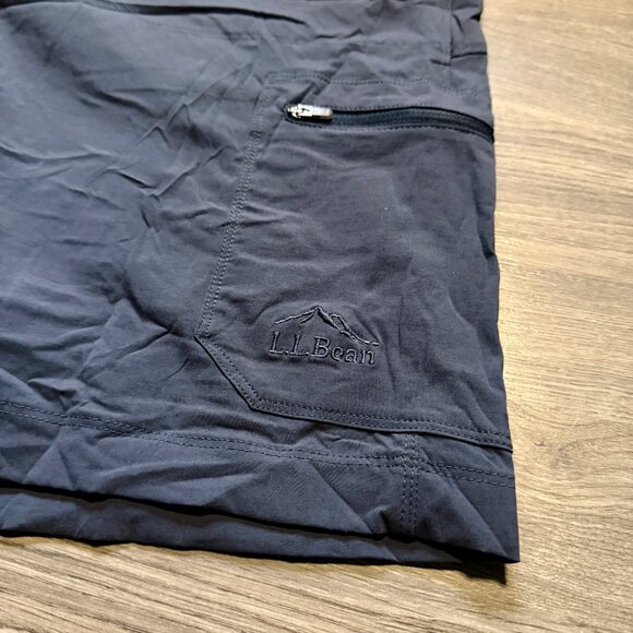 L.L. Bean Men's Cargo Shorts - Grey - Picture 3 of 5